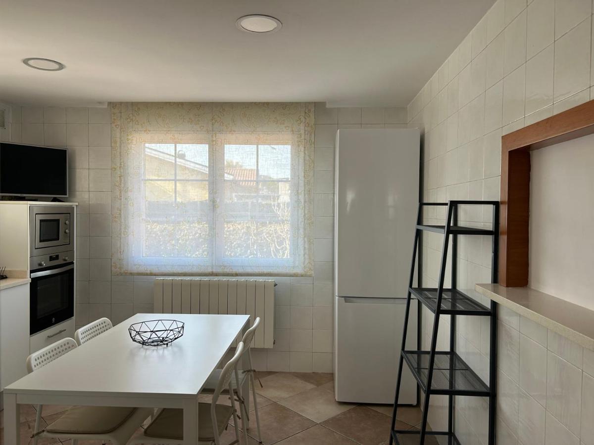 지로나 Piscina De Sal Barbacoa Wifi, Parking Gratis, 3 Min Pga Casa El Roble 빌라 외부 사진