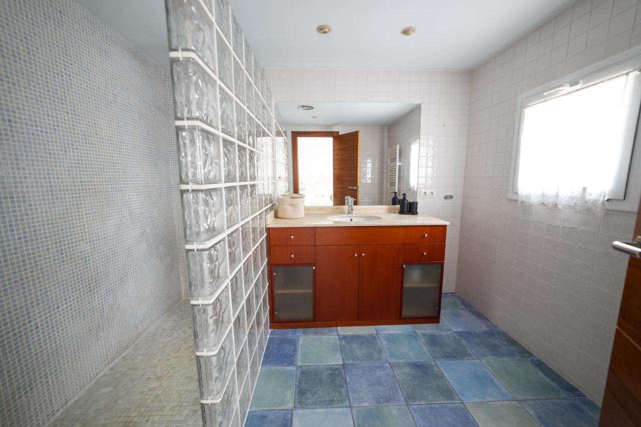 지로나 Piscina De Sal Barbacoa Wifi, Parking Gratis, 3 Min Pga Casa El Roble 빌라 외부 사진